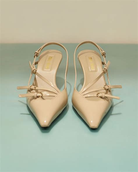 No Logo MIU MIU